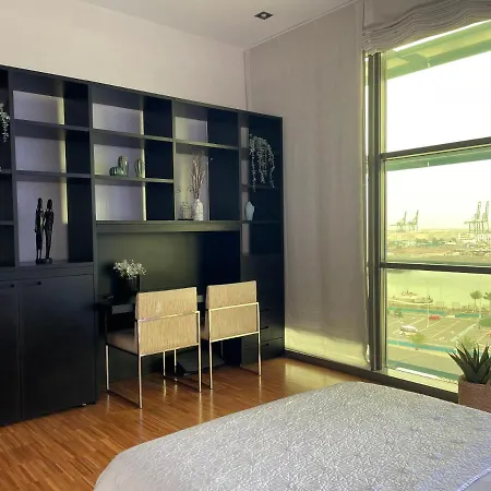 Luxury Family Beachfront Apartamento *