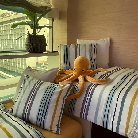 Luxury Family Beachfront Apartamento